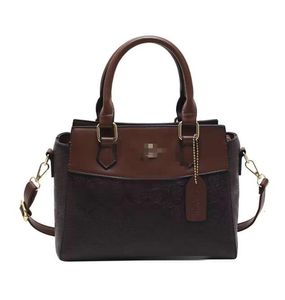 2023 moda clássica bolsa feminina novo nicho designer moda tote com high-end impresso carregando crossbody a7