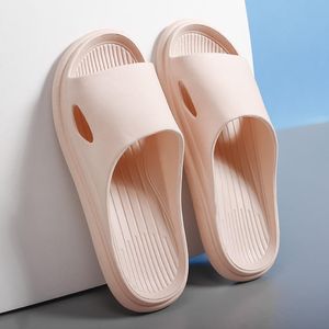 A2 sommar tofflor för kvinnor, söta hem inomhus badrum badbad tjocksolade icke-halkpar hem tecknad sandaler för män