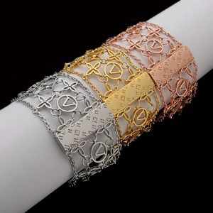 New designed Titanium Steel Jewelry Exaggerated Hollow Flower Wide Plate Bracelet Designer Jewelry LV196632