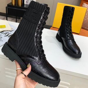 Designer Boots Australia Martin7 F ankelstövlar Stretch Ladies High Half Inspired Heel Sneakers Winter Women's Shoes Chelsea Platform Motorcykel Ridning Kvinna