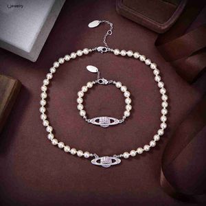 Designer Pearl Necklace for Women Fashion Planet Shaped Pendant smycken halsband inklusive låda par gåva