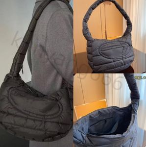 Luksusowe kobiety designerskie torby na torbę w jamie zimowej futra torba miękka ciepła torebka portfel klasyczny czarny biały sprzęgło crossbody dość wielofunkcyjne wysokie pojemność