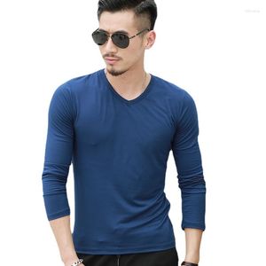 Magliette da uomo Autunno Autunno Maniche lunghe Nero Bianco Scollo a V T-shirt in cotone Abbigliamento sportivo maschile Magliette Felpe casual Abiti facili da abbinare