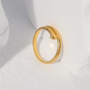 Mode Nagel Ring Frau Luxus Ring Schmuck Paar Liebe Ringe Edelstahl Legierung Vergoldet Prozess Mode Zubehör Nie 310i