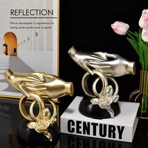 Decorative Objects Figurines Nordic Heart Gesture Sculpture Resin Abstract Couple Statue Modern Art Romantic Gift Ornaments for Home 231009