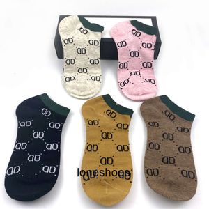 5A Mens Womens Designer G Socks Five Pair Luxe Sports Winter Meshe Letter Printed Sock Terbroidery Cotton Man Woman