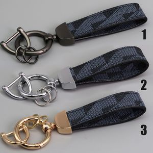 Keychains Lanyards Keychain leather designer car keyring Mens key holder womens Car Keyring Zinc Alloy Letter Black White Metal Small accessories 722m#