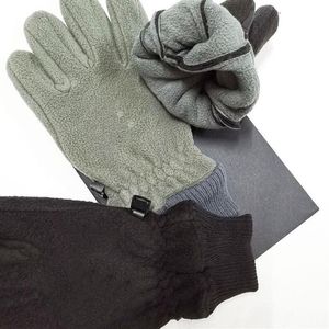 Guanti cinque dita invernali moda Pile polare da esterno Touch screen femminile per capelli di coniglio pelle calda per uomini e donne223m