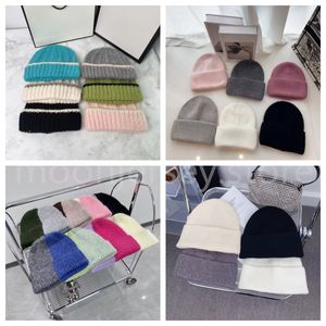 High Quality Beanies for Women Man Fashion Designer Hats Winter Warm Cap Couple Gifts 25152