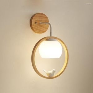 Lampa ścienna nowoczesne drewno LED kreatywne oświetlenie wyposażenie pokój gościnny balkon schodów kinki sypialnia sypialnia nocna ptak Nordic Decor Light