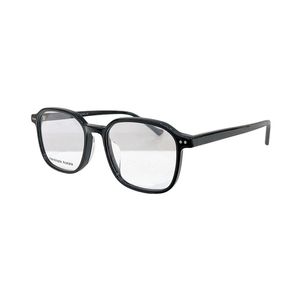 Herrkvinnor Designer Solglasögon Luxury Cool Style Hot Fashion Classic Frame Eyewear Off Man Glasses Designer med Original Box