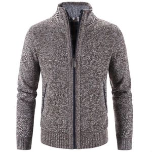 Men's Sweaters Spring Autumn Knitted Sweater Men Fashion Slim Fit Cardigan Men Causal Sweaters Coats Solid Single Breasted Cardigan men 231010