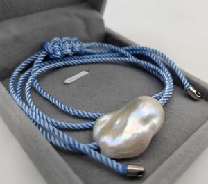 Pendanthalsband Försäljningsfrämjande enkel stil naturlig vit stor barock pärla med färger bomullstråd halsband 23101010
