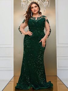 Newest Green Mother Of Bride Dresses Long Sleeve Lace Sequined Shiny Bling Sheath Beaded Floor Length Backless Mermaid Plus Size Evening Party Gowns 403