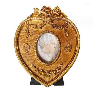 Ramar europeisk stil guld färg harts hjärta form po ram bild skrivbord ornament hållare sovrum heminredning