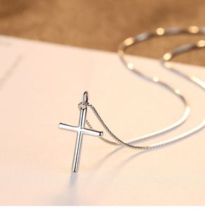 S925 Silver Cross Pendant Halsband Kvinnor Lycka till Penguin Heart Necklace Collar Chain For Women Wedding Party Valentine's Day Christmas Souvenir Jewelry Gift SPC