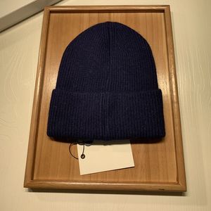 Schal Buchstaben Beanie und Strickmütze Beanie Geschenk Designer Damen Wintermütze Kaschmir B