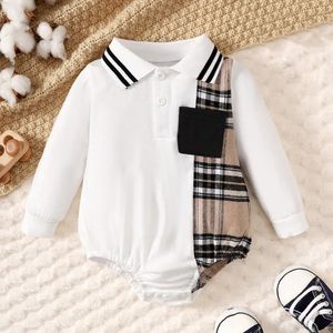 Rompers Baby Boys Plaid Romper Autumn Winter Spädbarn Front Buttons PlaySuits Born Kids Slow Down Collar Long Sleeve Clothes 231010
