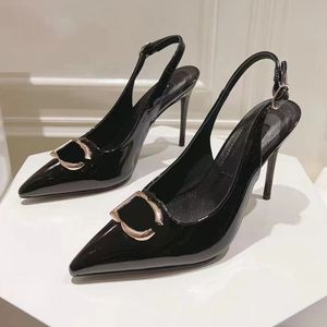 Sapatos de moda de salto alto couro envernizado aberto em salto agulha formal Slingbacks sandálias dedos pontiagudos fivela de metal decoração mulher vestido sapatos sapato de grife