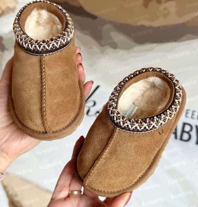 أحذية Tasman II Slippers Tazz Kids Kiddler Chestnut Fur Slides Sheepesk Sheerling Sheerling Ultra Mini Boot Boot Winter Gules Slip-On Wool Little Big55rt