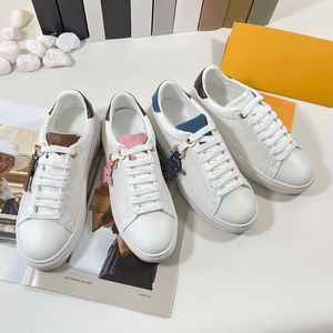 TIME OUT Casual Shoes Blue Mix of materials Embossed Leather Shoe Flower charms trainer Fashion Women Sneaker Platform Trainers Chaussures Outsole sneakers 03