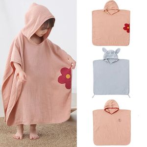 Handtücher Bademäntel Baby Badetuch Mikrofaser Baumwolle Kapuzenponcho Strandtuch Born Cape Handtücher Weicher Poncho Kinder Badesachen Säuglingswaschlappen 231010