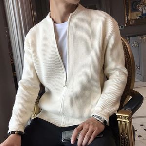 Men's Sweaters Autumn Winter Solid Color Japanese Zipper Casual Man Long Sleeve Loose Fashion vertical stripe cardigan Male Coat 231010