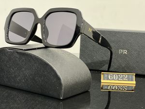 Designer Square Solglasögon Män Kvinnor Vintage Shades Driving Polarised Male Sun Glasses Fashion Metal Plank Eyewear With Box6022