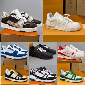 Pure Trainer Luxo Designer Sapatos Casuais com Logotipo Em Relevo Trainer Sneaker Triplo Branco Rosa Céu Azul Preto Verde Amarelo Denim Baixo Mens Sapatilhas Mulheres Treinadores