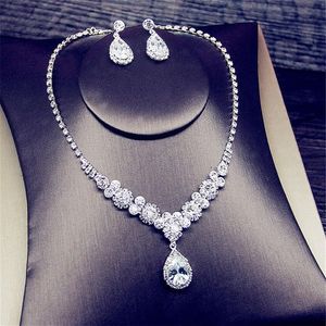 Hersteller Whole Damen Halskette Ohrring Set Braut Hochzeitskleid Schmuck Sets Dinner Party Zubehör288j