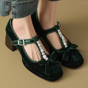 Scarpe eleganti da donna cinturino a T in velluto 5 cm di spessore décolleté con tacco medio dolce papillon stile coreano decorazione in cristallo punta quadrata con tacco per le donne