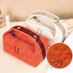 Canvas Luxury Makeup Bag Waterproof Womens Designer Make Up Pouch Mens Fashion Top Handle Cosmetic Bag dragkedja Tvättar