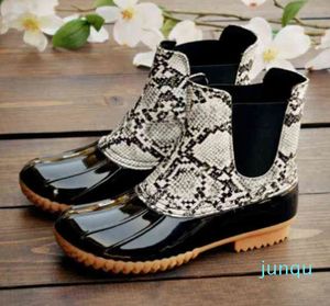 Brand Designer Women Rain Boots Waterproof Rain Shoes Lace-up Snake Pattern Rubber Rainboots for Woman Winter