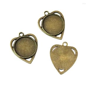 Charms 16st/Lot Fit 18mm rund glasbasinställning för smycken DIY Making Antique Bronze Color Heart Tray Pendant