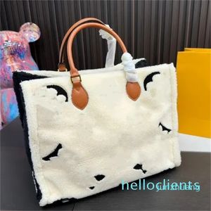 Tasarımcı Kadınlar Büyük Kapasiteli Tote Çanta Renkli Keçe Kış Omuz Çantası Çanta Monogramları Kısa Peluş Moda Alışveriş Çanta Cüzdan