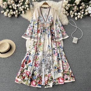 Casual Dresses Summer Seaside Vacation Bohemian Single-Breasted Retro Print V-hals Bell-Sleeve Dress Elegant Elegance Big Swing Long kjol