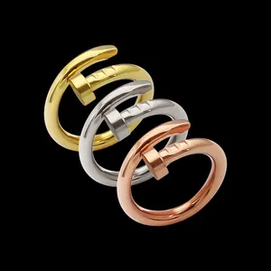 2023 chegam novas marcas de moda anéis para mulher jóias banhado a ouro em forma de coração anéis letras duplo coração feminino anel mulher presente