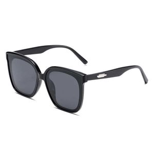 Occhiali da sole GM occhiali da sole da donna protezione solare estiva sensazione di fascia alta 2023 nuovi occhiali da sole polarizzati resistenti ai raggi UV per la guida maschileL23 / 10/10