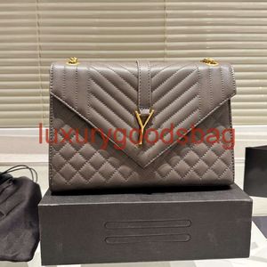 Mode axelväska korsa lyxdesigner väska broderad tråd diamantkontroll ren vintage läder handväska messenger diamant check axel väska