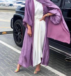 Etniska kläder Mellanöstern Muslimsk mantel Jilbab Abaya Ramadan Fashion Satin Cardigan Långärm dubai turkisk islamisk klänning Abayas