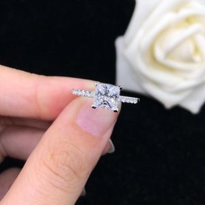 Cluster Rings Solid 14K White Gold AU585 Ring 1CT Princess Cut Diamond Female Marriage Pure For Lady With Box