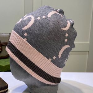 Beanie womens caps män 14 color beanie flicka stickad hatt pojke motorhuven mea culpa kvinnor mössa vinter för kvinnliga hattar tillbehör casquette man