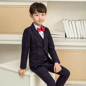 Conjuntos de roupas 2023 meninos outono inverno xadrez terno de casamento adolescente criança formal smoking bowtie vestido crianças blazer festa desempenho traje