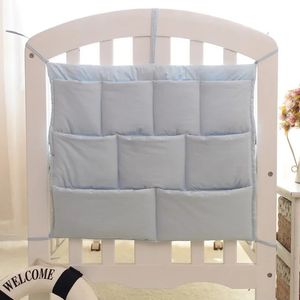 Zestawy pościeli Kolory zabezpieczenia wisząca wisząca torba do przechowywania Baby Cot Łóżko Crib Organizer Zabawny Kieszeń na pieluszkę dla urodzonego zestawu 5848 cm 231011