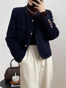 여성용 재킷 KBAT 가을 겨울 작은 향기로운 트위드 재킷 코트 여성 빈티지 모직 짧은 코트 스트리트웨어 우아한 캐주얼 슬림 아웃복 작물 231010