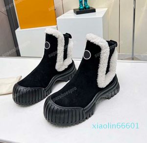 Women Winter Boots Buty Platforma wysokiej jakości buty kostki grube pojedynczy but