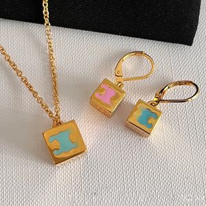 18K Gold Luxury Ce Brand Cube Designer Earrings Necklace Love Pink Blue Retro Vintage Charm Pink Ear Rings Earring Earings Choker Pendant Necklaces Jewelry