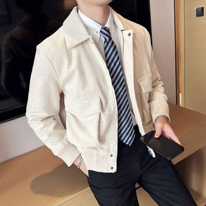 Erkek Ceketler Sonbahar Kış Katı Yakası Usturoy Ceket Moda Yakışıklı Gevşek Gevşek İngiliz Palto Erkek Giysiler