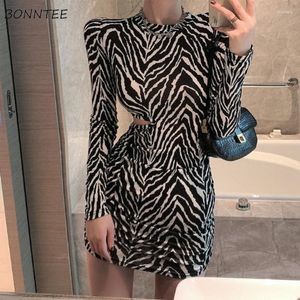 Casual Dresses Women Design Sexy Trendy All-match European Style Simple Zebra Stripes Nightclub Autumn Comfortable Pleated Leisure