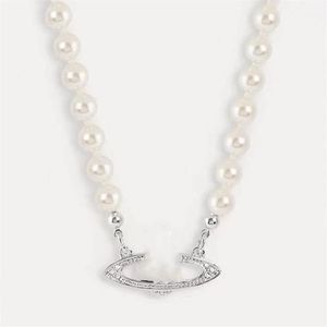 Regina occidentale occidentale con la stessa stella di legno vivi collana di perle Moda europea e americana INS1 1 clavicola placcata in ottone da donna180a